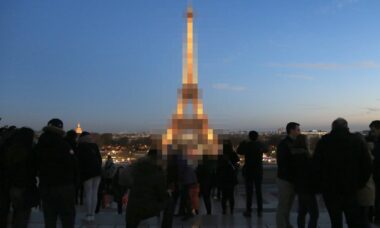 Parece a Torre Eiffel, mas eu juro que é outra. (foto: Osmar Portilho/TechBreak)