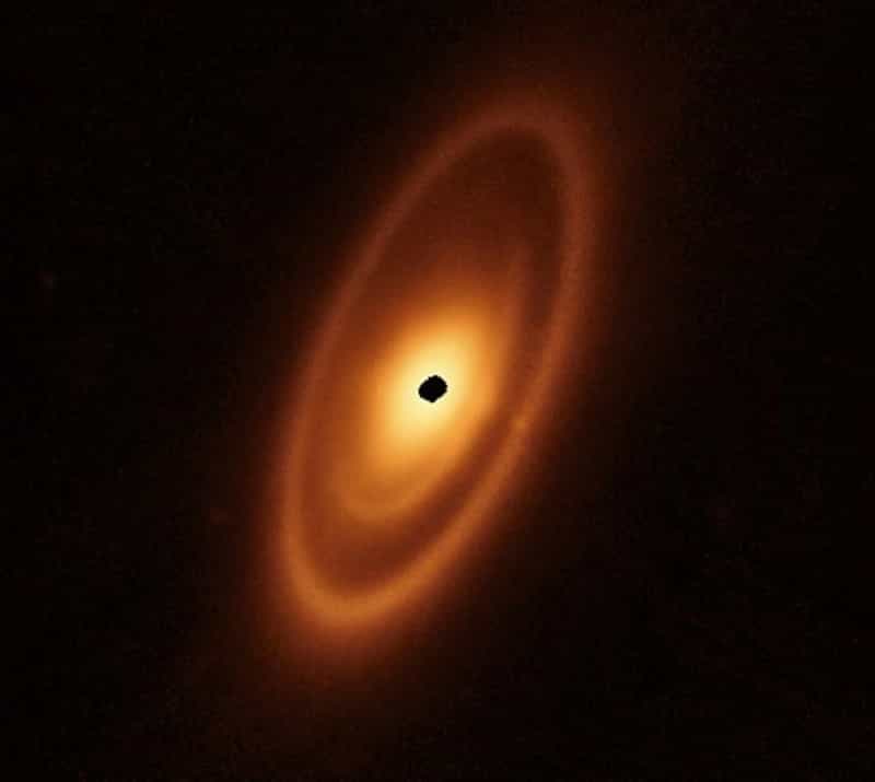 Os cinturões em torno da estrela Fomalhaut, capturado pelo Telescópio Espacial James Webb (Foto: NASA / ESA / CSA / A. Pagan (STScI) / A. Gáspár (Universidade do Arizona))