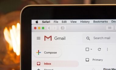 Gmail lança IA que ajuda a escrever e-mails