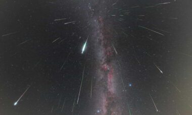 NASA destaca famosa chuva de meteoros
