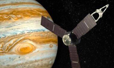 Sonda registra fotos fascinantes de lua de Júpiter