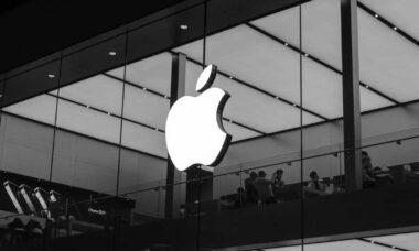 Apple vai pagar US$25 milhões para encerrar ação coletiva sobre 'Compartilhamento Familiar'