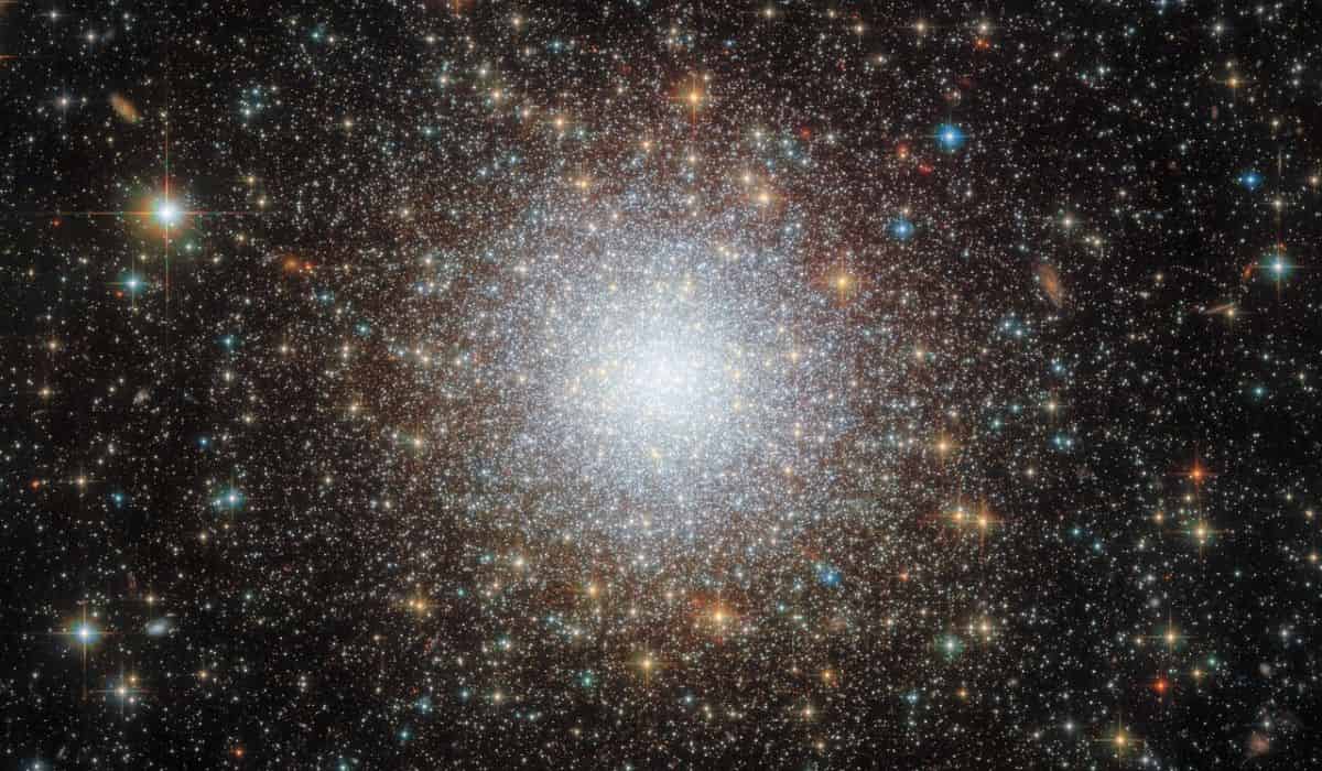 Hubble legt een fantastische afbeelding vast van een sterrencluster