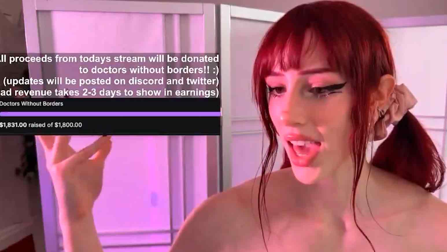 Streamer verbannen van Twitch na live-uitzending zonder shirt (Twitter / @mogrpee)