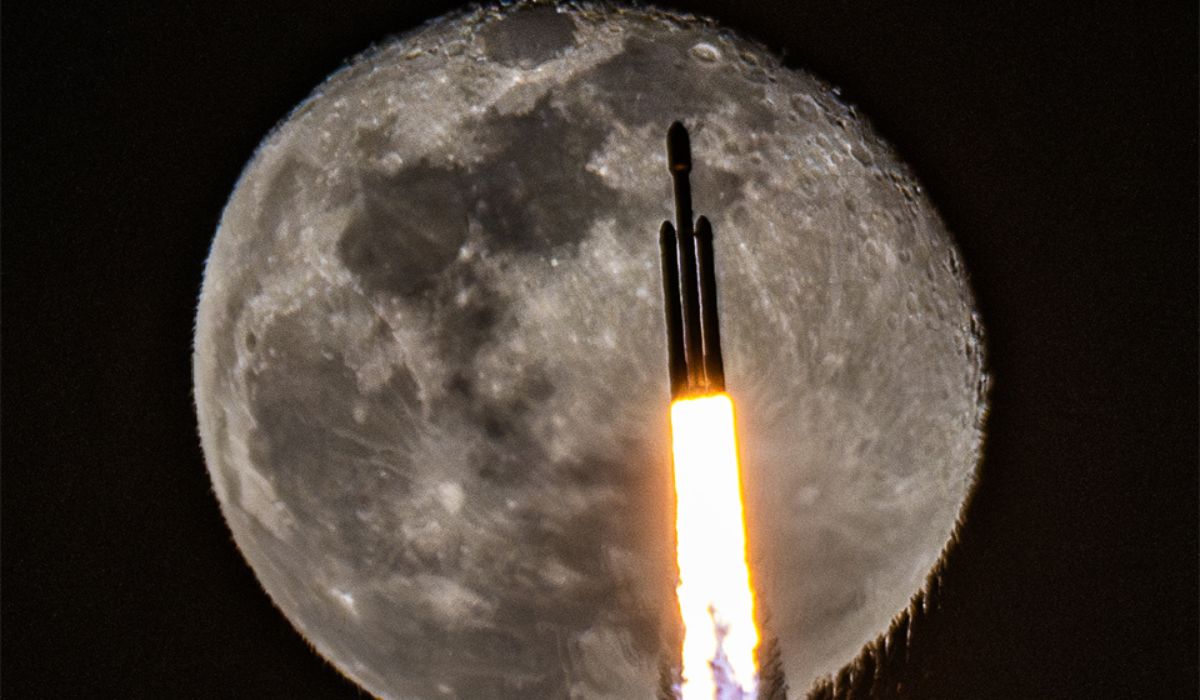NASA highlights spacecraft launched by SpaceX projected 'in front of' the Moon