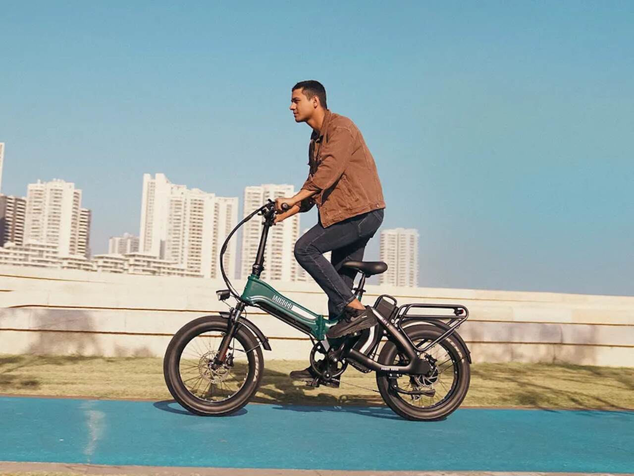 Chinese company launches foldable electric bicycle with a range of 270 kilometers