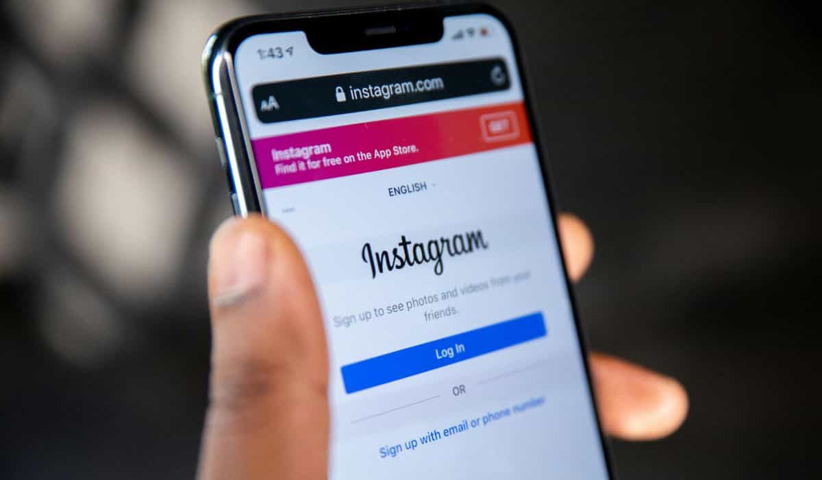 Instagram test een tool om automatisch afbeeldingen met volwassen inhoud te vervagen