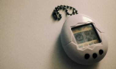 Tamagotchi, brinquedo famoso dos anos 90, revive e conquista a Geração Z