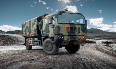 Itália Moderniza Frota Militar com Encomenda de 1.453 Caminhões Iveco. Foto: idvgroup