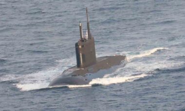 Submarino ruso monitorizado en aguas de Portugal. Foto: Fuerza Aérea de Portugal