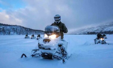 Lynx Brutal Over Snow. Foto: Royal Navy