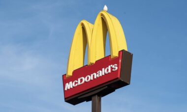 McDonald’s implanta uso de inteligência artificial em seus restaurantes; entenda