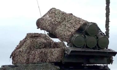 O Buk-M3 (designação 9K37M3 / SA-17 Grizzly) é um dos sistemas móveis de mísseis superfície-ar mais avançados do arsenal russo,