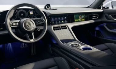 Porsches de 2026 ganham Dolby Atmos e integração com Alexa