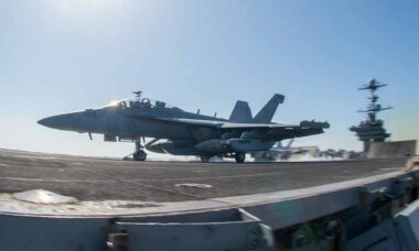 Caça F/A-18F Super Hornet. Foto ilustrativa / US Navy