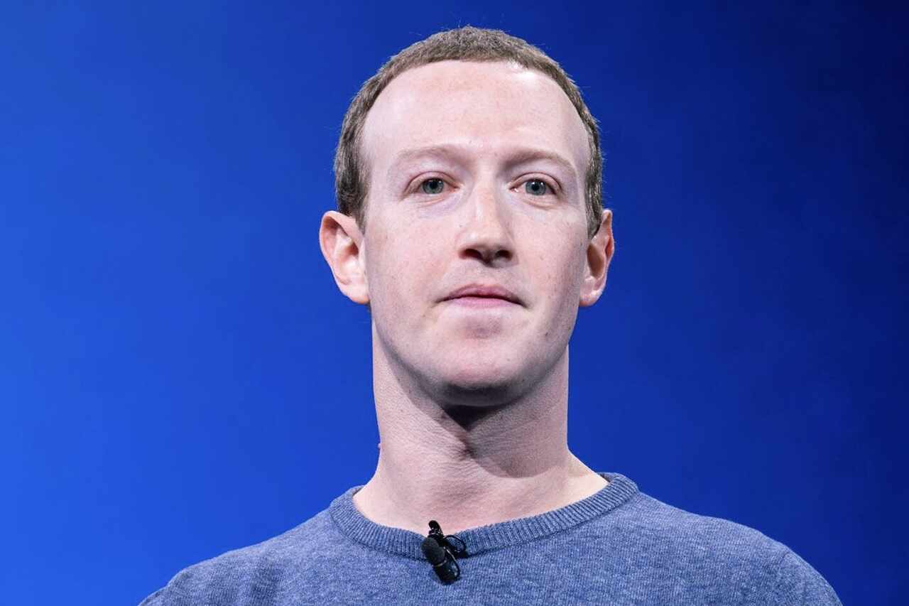 Oszustwo? Mark Zuckerberg używa WhatsAppa, by oferować pracę w Meta