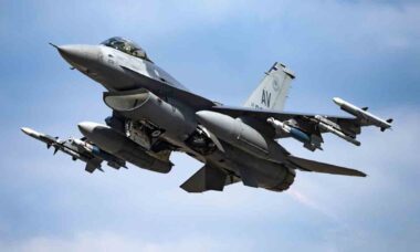 F-16 ucraniano. Foto: Força Aérea da Ucrânia