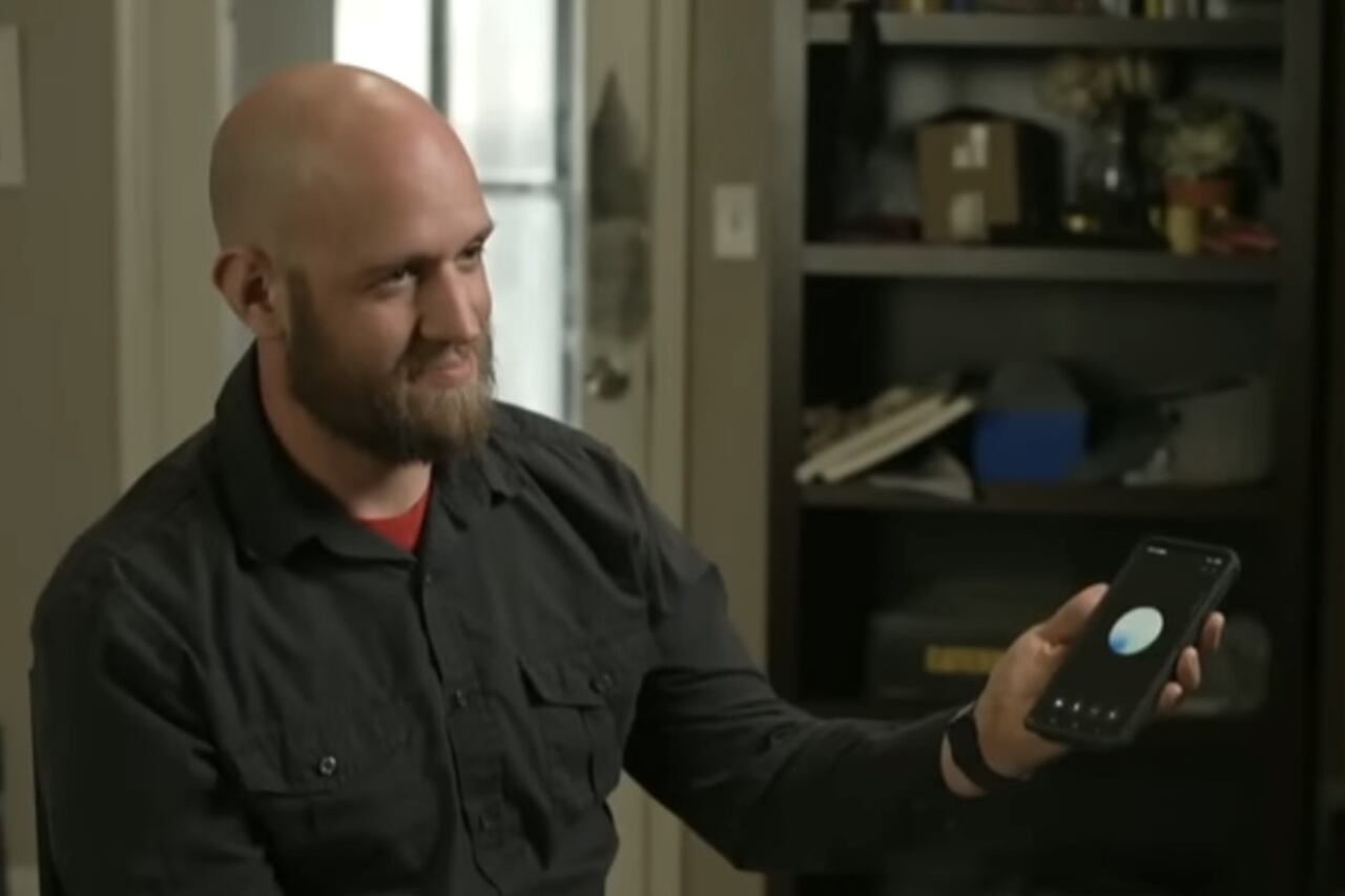 Mulher fica chocada ao descobrir que seu parceiro tem "namorada de IA" criada pelo ChatGPT