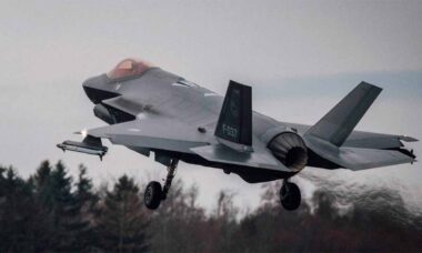 Holanda enviou caças F-35 de quinta geração para a Polônia. Foto: defensie.nl