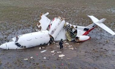 Aeronave vinda da Venezuela é achada destruída em Honduras com indícios de tráfico. X @fl360aero