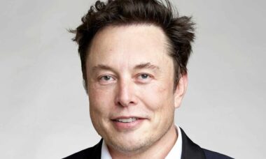 Elon Musk revela planos de formar seu próprio partido político após desentendimento com Trump