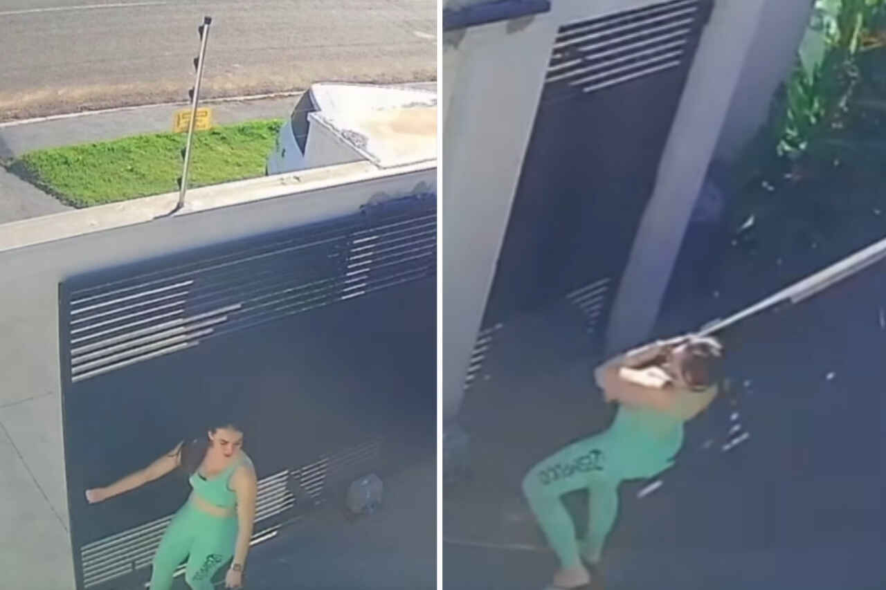 Donna scampa per un soffio a essere schiacciata da un cancello e il video diventa virale: 'È stato solo un passo'