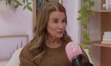 Melinda Gates fala sobre divórcio com Bill Gates e coisas que aconteceram "fora do casamento"