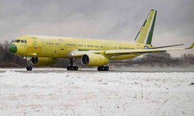 Tu-214. Telegram @uac_ru