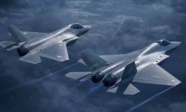 J-35 vs F-35: qual caça é mais poderoso e quem já provou isso em combate?